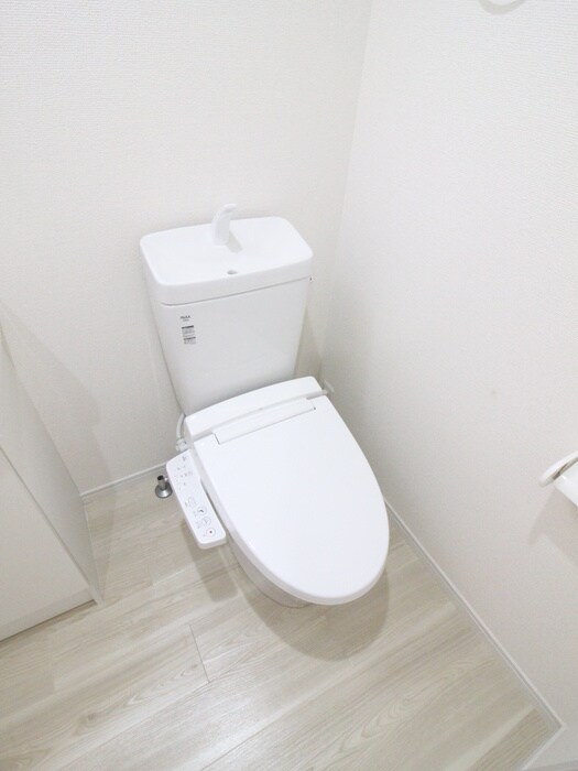 Ｒａｆｆｉｎａ　Ｗａｒａｂｉの物件内観写真