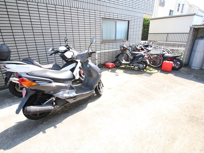 ヴィラ一寸木の物件外観写真