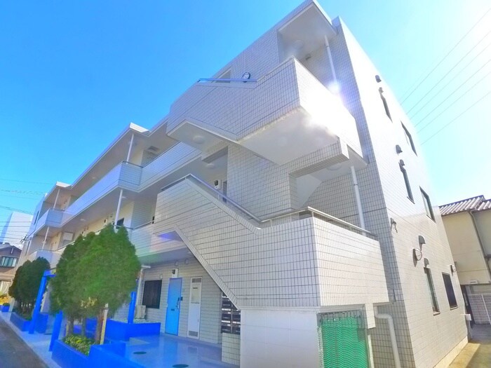 プリマヴェ－ラの物件外観写真