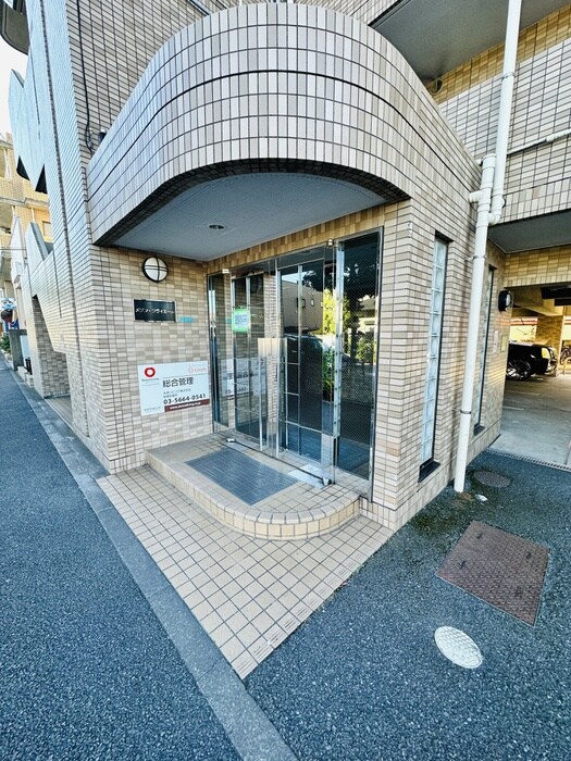 メゾンリヴィエ－ルの物件外観写真