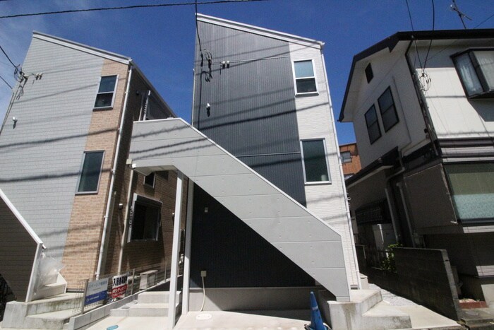 スペーシア相模原の物件外観写真