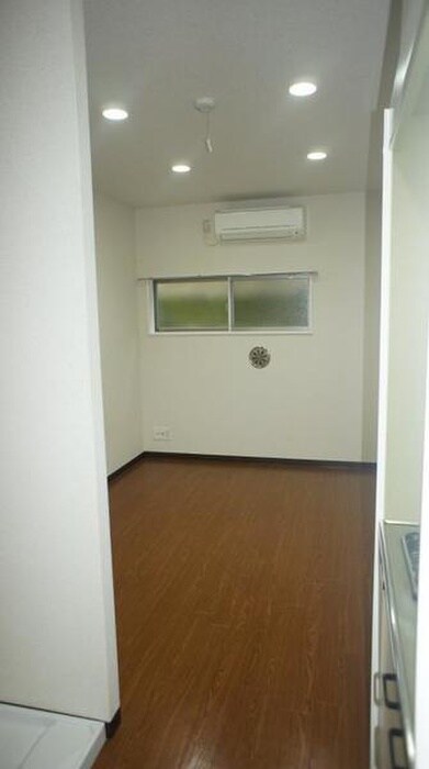 ヴィラ下北沢C棟の物件内観写真