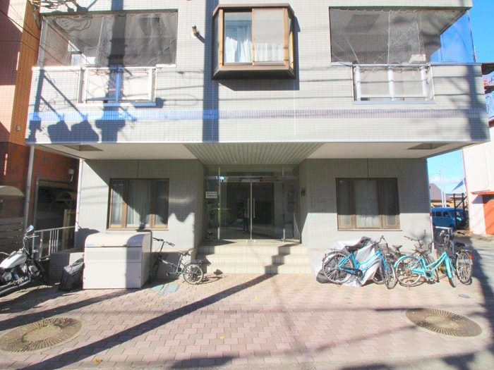 ＮＴＨ狭山の物件外観写真