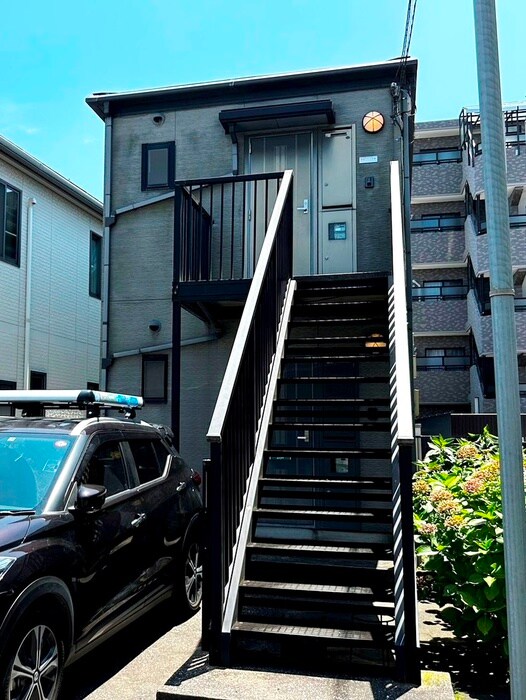 ＳＴアパ－トの物件外観写真