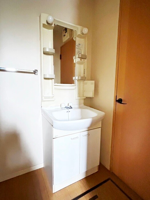 ＳＴアパ－トの物件内観写真