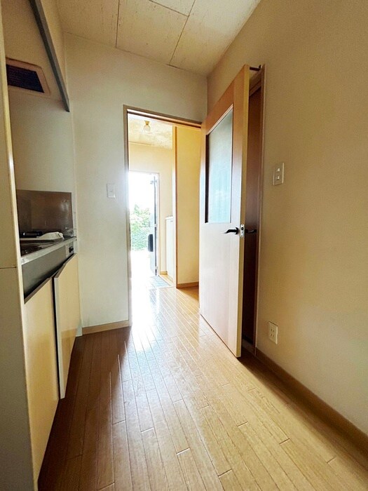 ＳＴアパ－トの物件内観写真