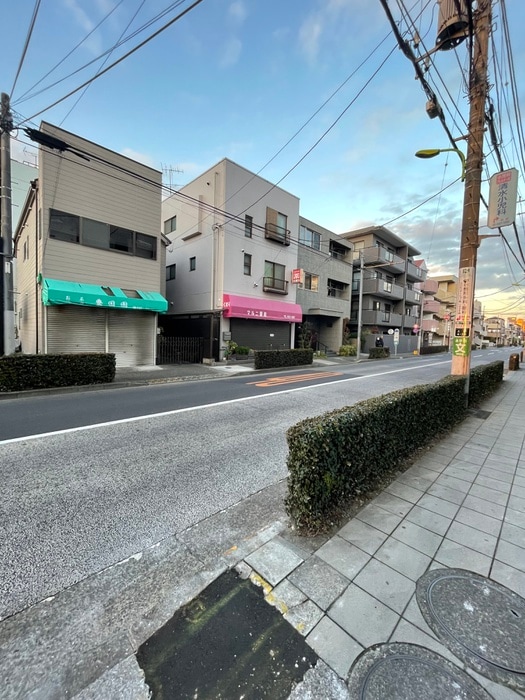 スターレジデンス駒沢の物件外観写真