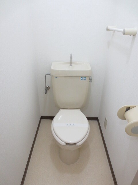 レジデンス中島の物件内観写真