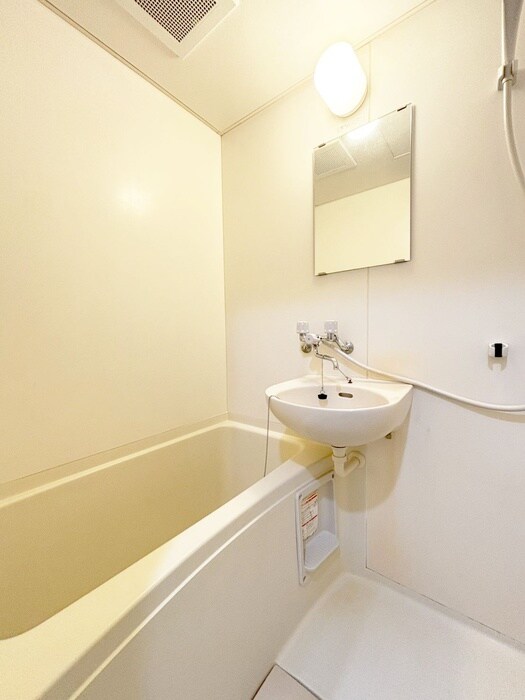 レジデンス・イクマの物件内観写真