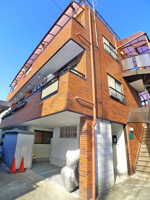 ツインコ－ト峰の物件外観写真