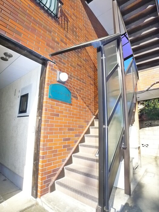 ツインコ－ト峰の物件外観写真