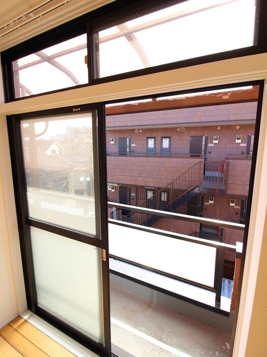 ツインコ－ト峰の物件内観写真