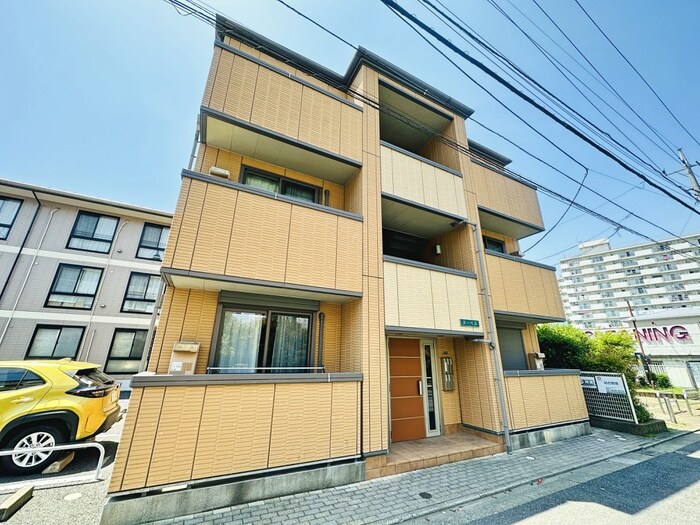 ヌ－ベルの物件外観写真