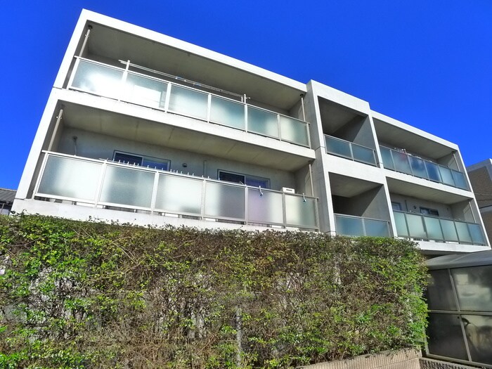 グランド・カオルⅡの物件外観写真