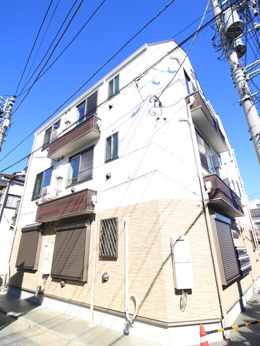 トロンの物件外観写真