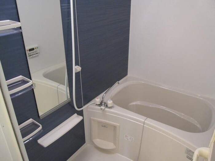 シャン・ド・フルールＢの物件内観写真