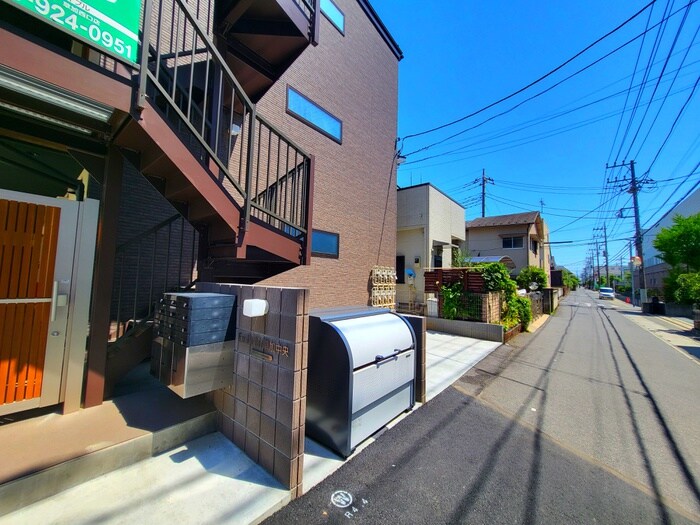 EMBELLIR草加中央の物件外観写真