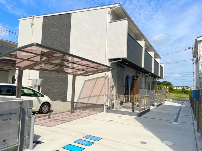 Maisonette park美園A棟の物件外観写真