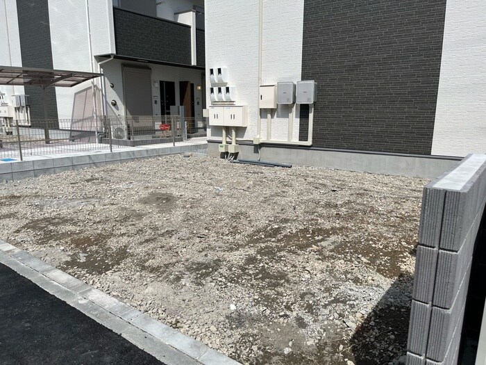 Maisonette park美園A棟の物件外観写真