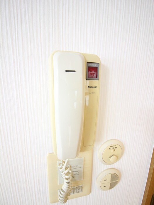 青山天口貸家の物件内観写真