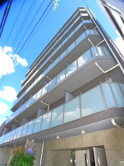 ﾕﾘｶﾛｾﾞ西新井(101)の物件外観写真