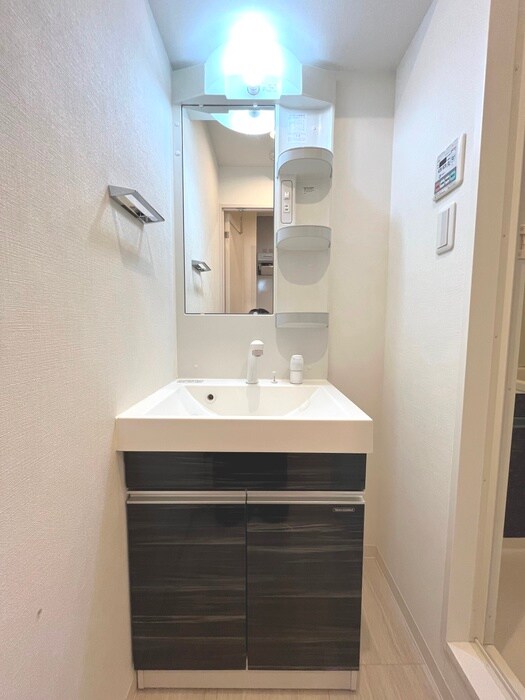 ﾕﾘｶﾛｾﾞ西新井(101)の物件内観写真