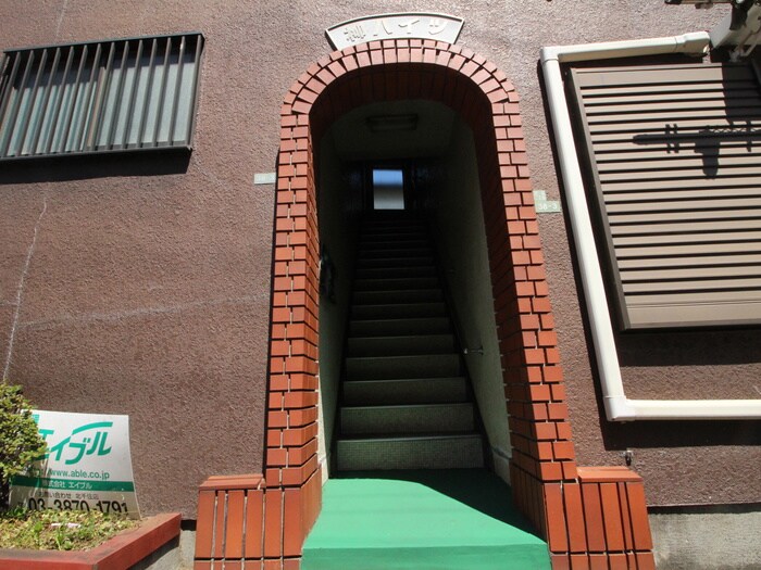 柳ハイツの物件外観写真