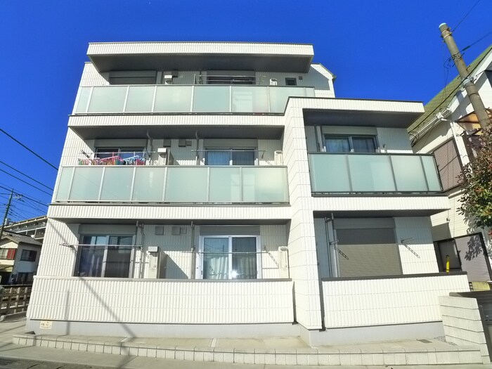 ノーマジーンの物件外観写真