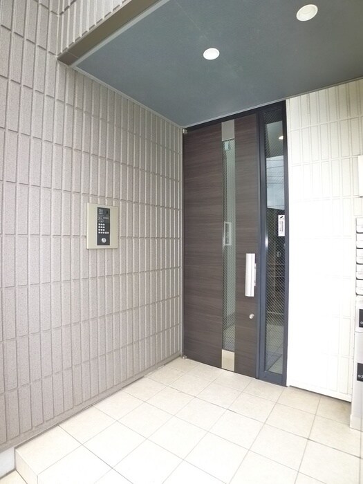 ノーマジーンの物件外観写真