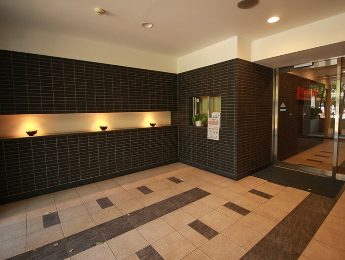 プライムアーバン本駒込の物件外観写真