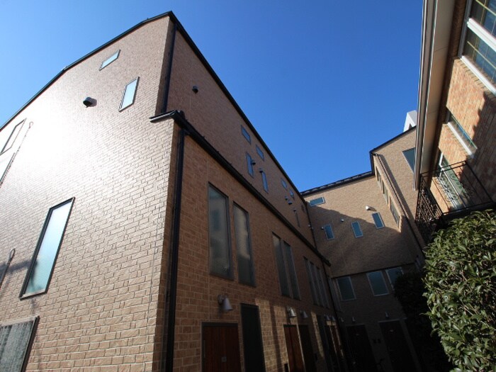 アップライン東府中の物件外観写真