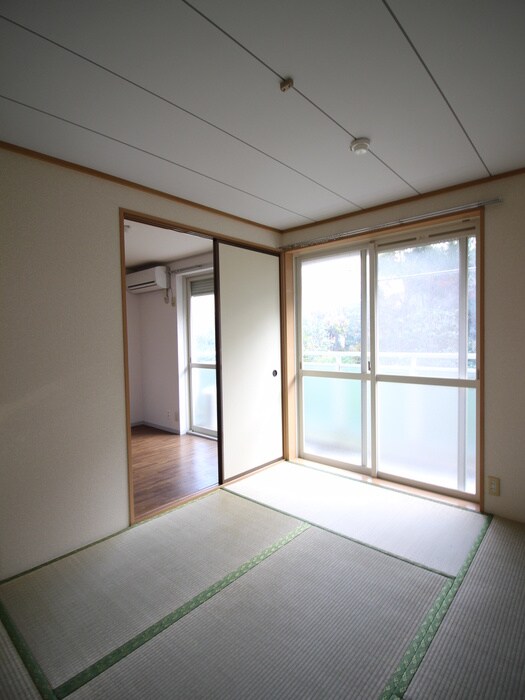 グランディ－ル希望ヶ丘Ａの物件内観写真