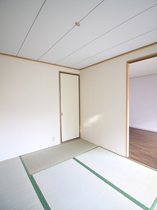 グランディ－ル希望ヶ丘Ａの物件内観写真