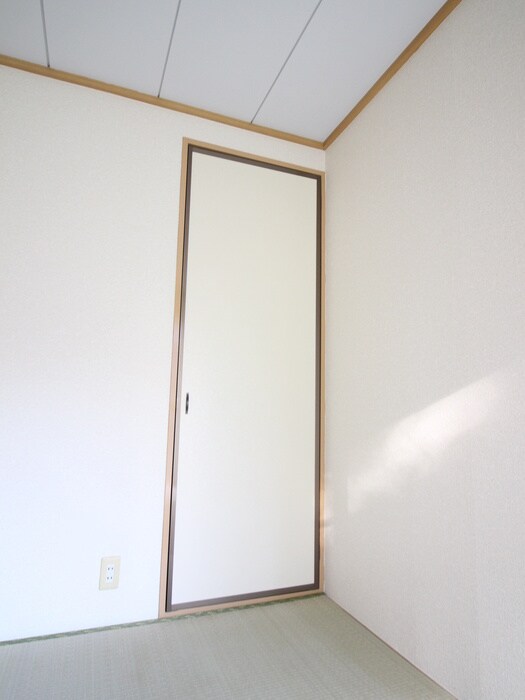 グランディ－ル希望ヶ丘Ａの物件内観写真