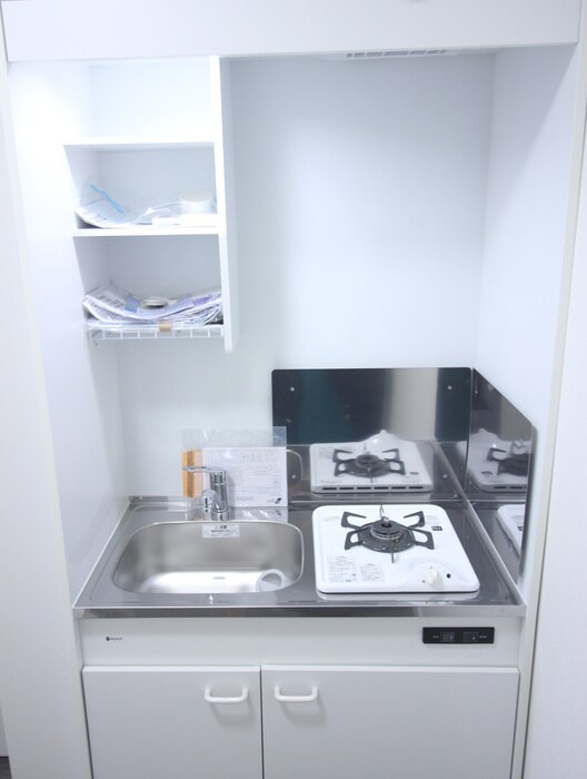 イーリスコート片瀬江ノ島の物件内観写真