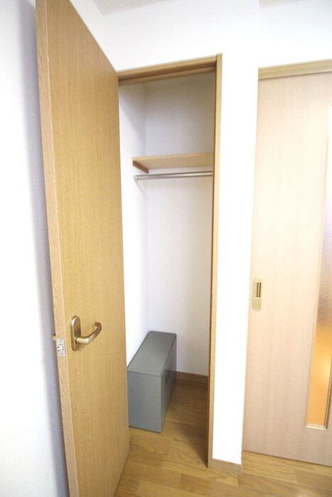 レジデンスシ－バ－ドの物件内観写真