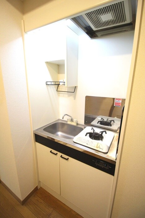 レジデンスシ－バ－ドの物件内観写真