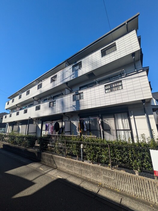 ロ－タス２の物件外観写真