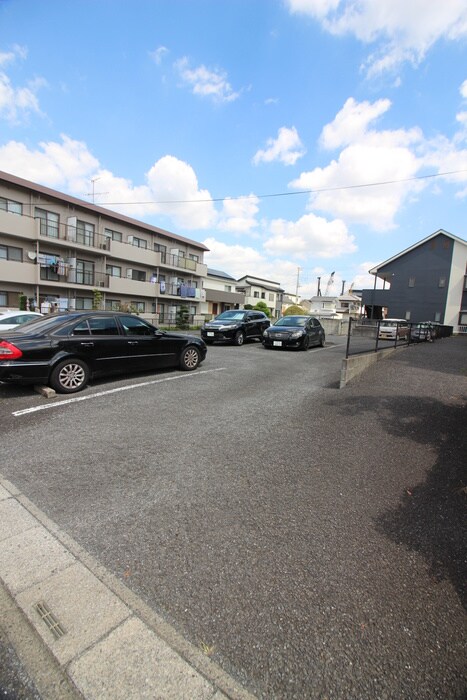 ロ－タス２の物件外観写真