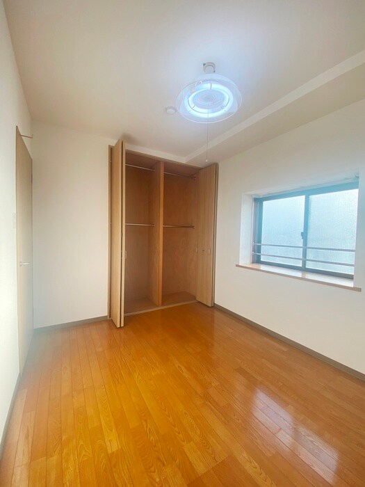 プレステ－ジ新郷の物件内観写真