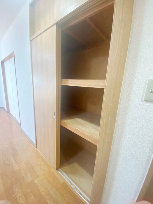 プレステ－ジ新郷の物件内観写真