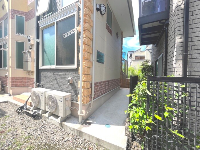 西横浜ドレスデンの物件外観写真