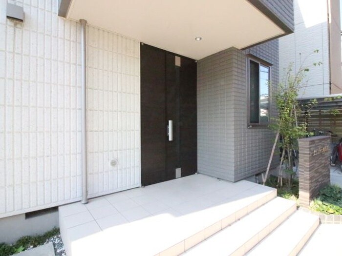 グランドゥールＲＫ浦和の物件外観写真