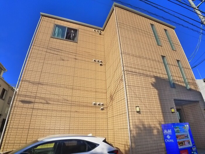 エルソルビオスの物件外観写真