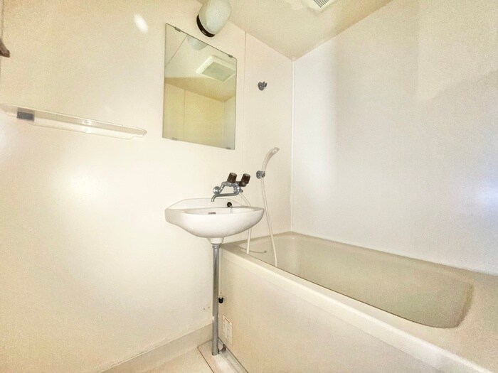 キャステル竹の塚の物件内観写真