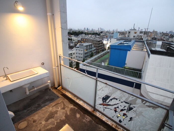 カーザ・エルミタッジオの物件内観写真