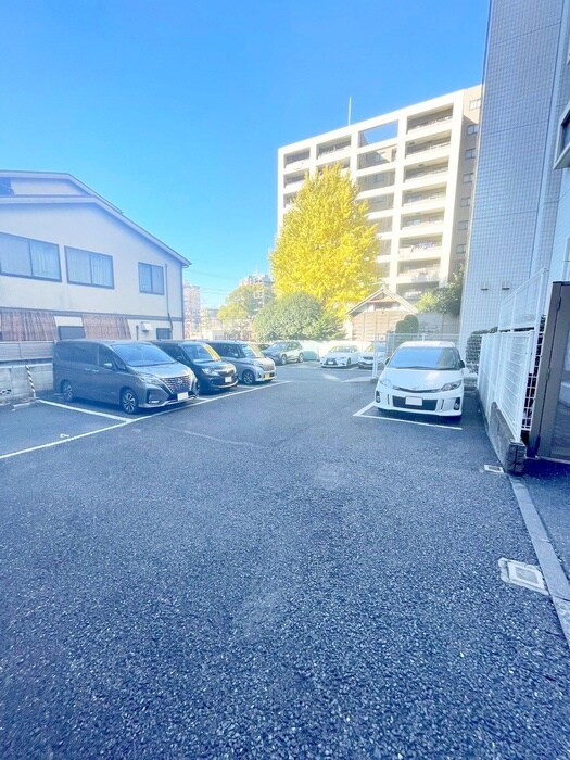 ｽﾀｰﾌｨｰﾙﾄﾞ浦和常盤の物件外観写真