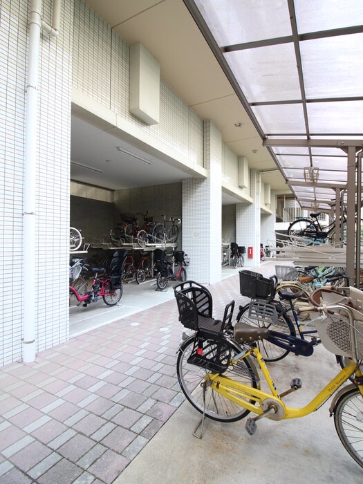 ｽﾀｰﾌｨｰﾙﾄﾞ浦和常盤の物件外観写真