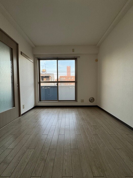 グランデュール西小岩の物件内観写真