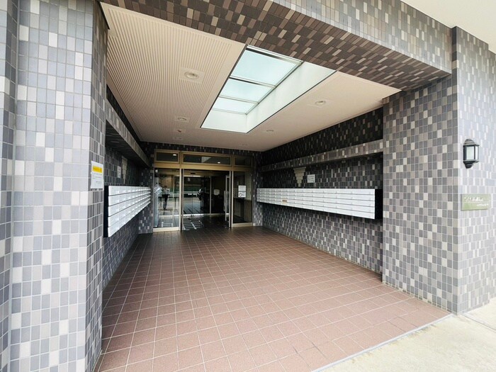 スカイパレス東戸塚の物件外観写真